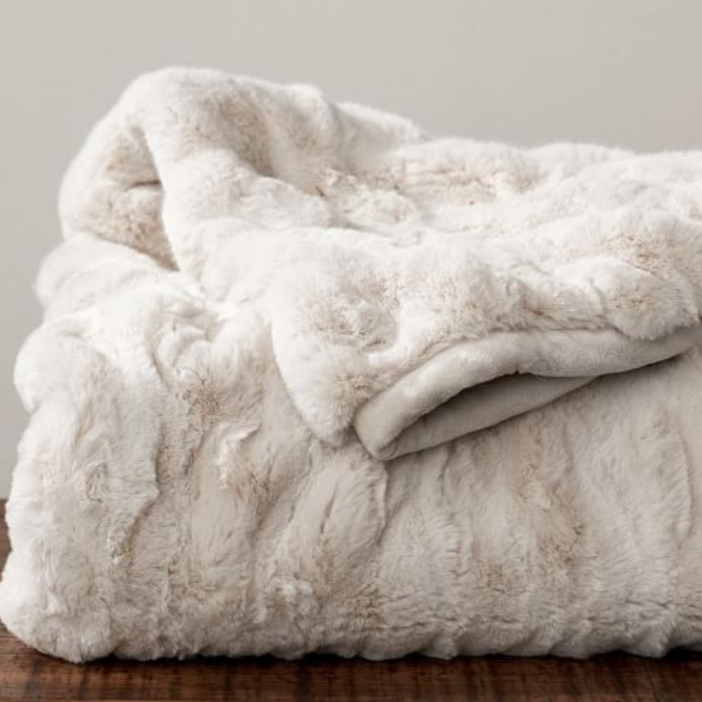 Brand New Pottery Barn Ruched Faux Fur Throw!!